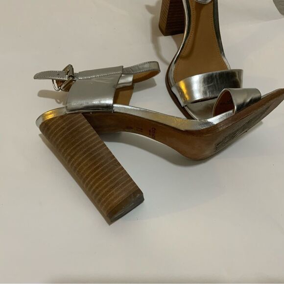 {COACH} Metallic Mirror Lexey Sandals 7.5 B - Picture 7 of 9